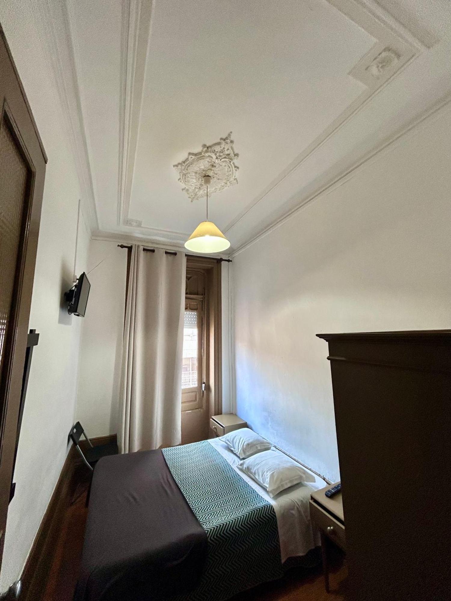 Monte Sinai Guest House Порту Экстерьер фото