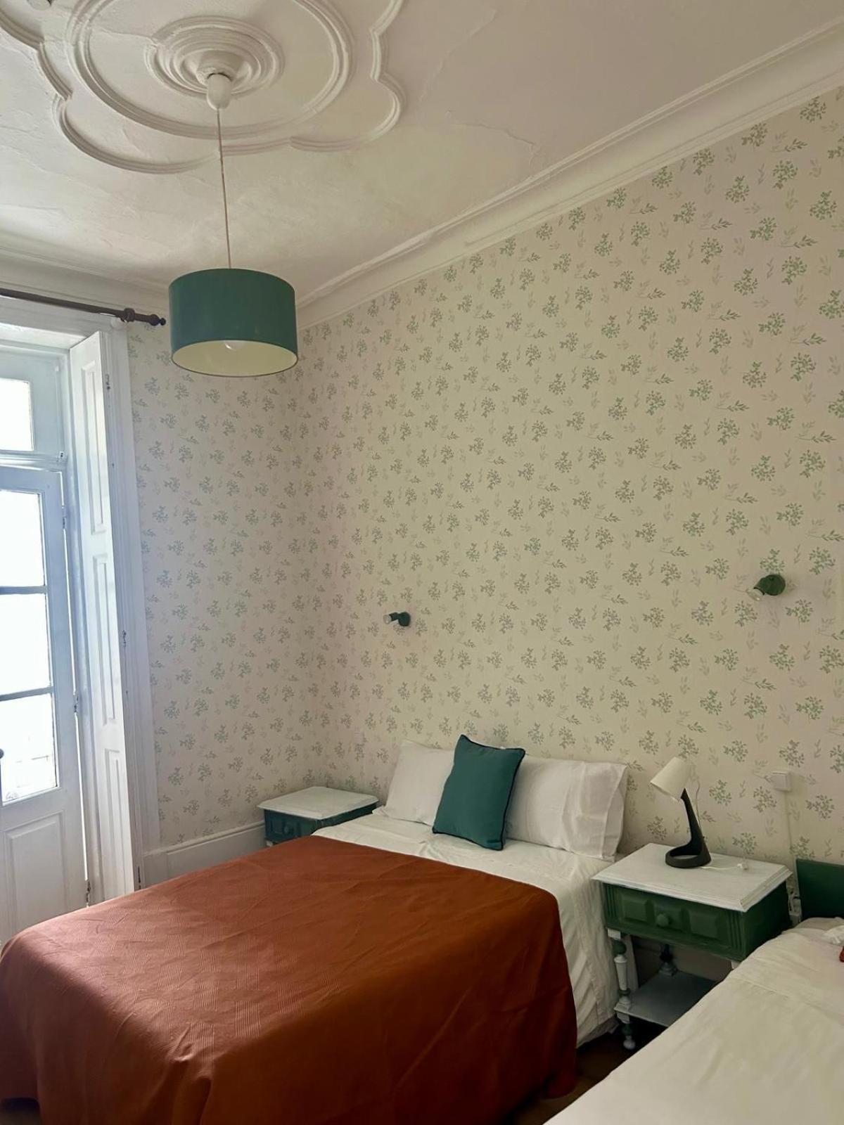 Monte Sinai Guest House Порту Экстерьер фото
