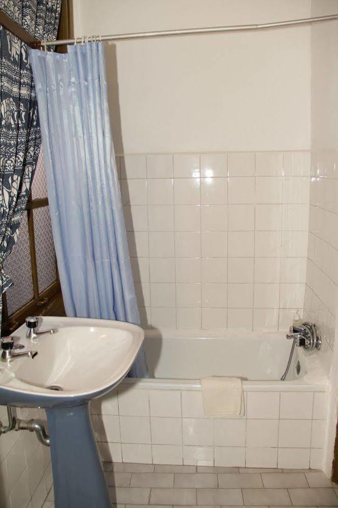 Monte Sinai Guest House Порту Экстерьер фото